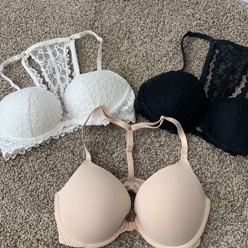 PINK by Victoria’s Secret bras 34D